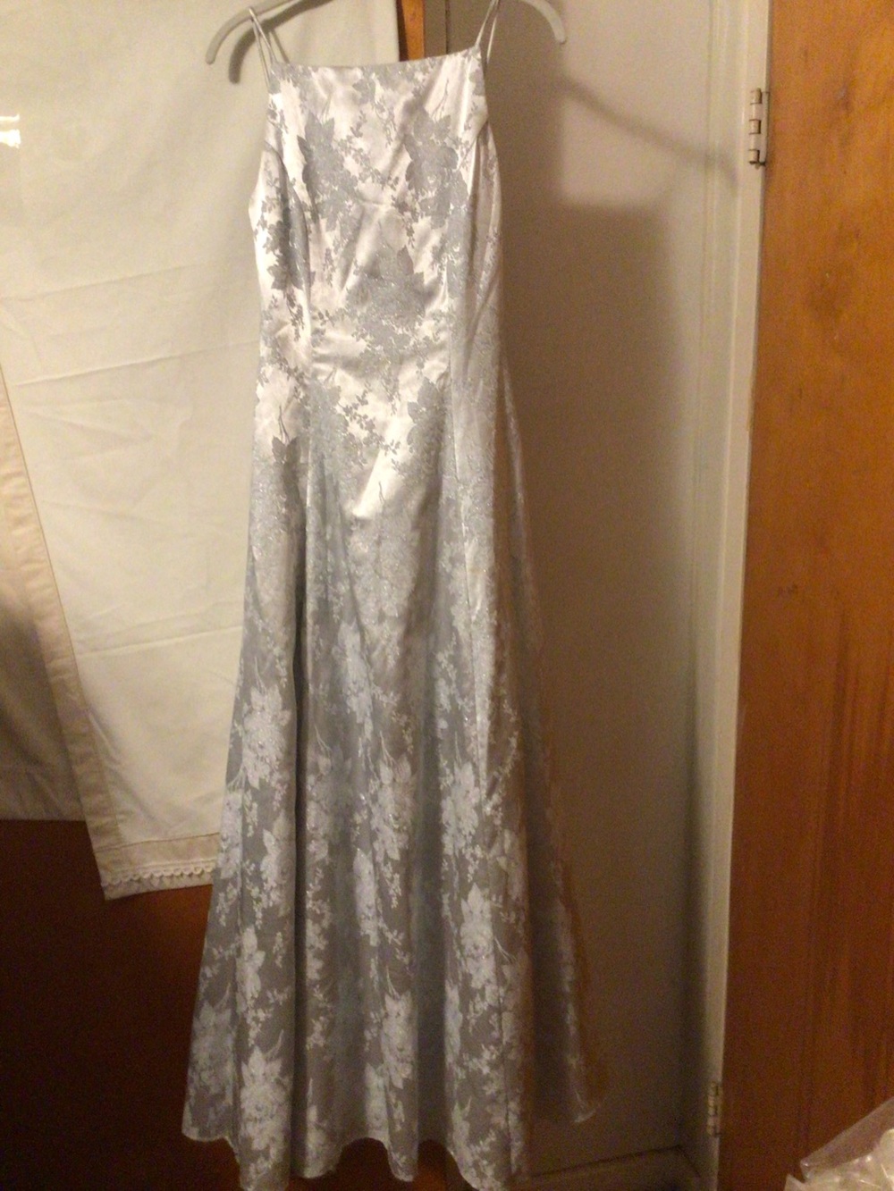Scott McClintock Vintage Y2K silver embellished formal maxi dress SZ 4